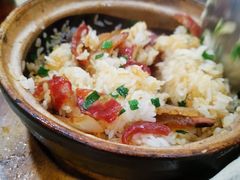 腊肉煲仔饭-周锦记广式餐厅