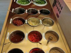 自助调料区-温禾牛·和牛寿喜烧自助火锅(恒基名人店)