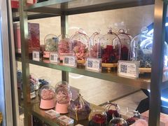 -花邻FloweringLife花艺气球派对(武康大楼店)