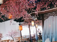 -荷塘秋月·本帮江浙菜(国权路店)