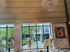 -上海虹桥西郊假日酒店