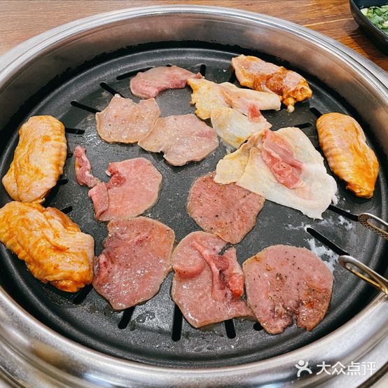一斤肉融合烤肉(巴黎都市店)