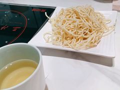 -黄记煌三汁焖锅(新佳丽江汉路店)