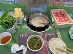 -一围肥牛肉小火锅(佳兆业广场店)