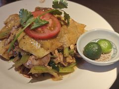 -大头虾越式风味餐厅(光明广场店)