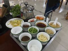-朝伟清真铜瓢牛肉馆(三十年老·店)