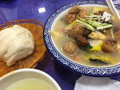 农家烩菜-秦君宝手擀菠菜面(金花路店)