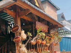 -曼丢傣家古寨