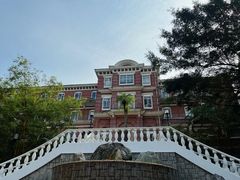 -香港大学