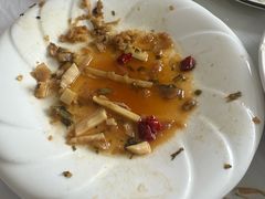 -天乐农家鱼头王(天目湖店)