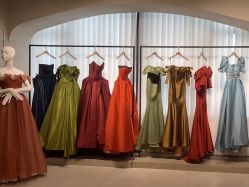 点击看大图 -Lafine Paris 法国兰斐婚纱礼服
