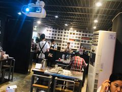 大堂-龙巢盱眙龙虾·牛蛙·烧烤宵夜(八卦岭店)