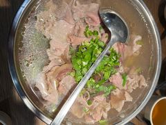 -肖四女乐山跷脚牛肉(世博源店)