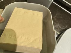 -长沙省政府地铁站亚朵酒店