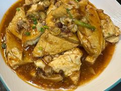 鸡皮果豆腐-老崇左特色风味食馆
