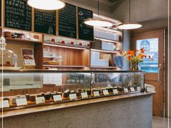 面包甜点陈列柜-发酵食堂(屏风街店)