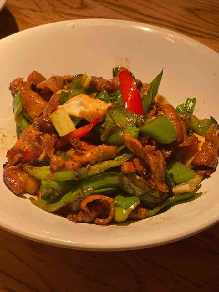 外婆家(食宝街店)-"外婆小牛肉,朋友不喜欢它的奇怪的甜味,我.