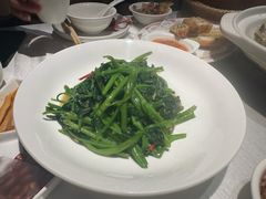 -炆艺乳鸽·煲仔饭大排档(望京来广营店)