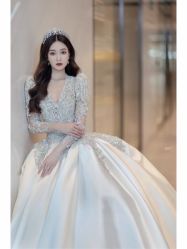 -莫小姐婚纱