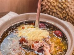 -邹开喜·炭炉鸡煲·海鲜火锅(虹口足球场店)