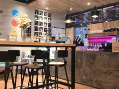 -ZING COFFEE 镜咖啡