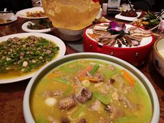 -万重锦·人文川菜馆(骡马市店)