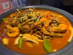 -徐记小怪兽肉蟹煲(中央大街店)