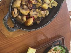 -CRAZYONES西班牙海鲜饭(上海美罗城店)