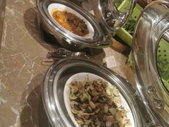 -南湖名都·景湖轩全日制餐厅·海鲜自助·东南亚风味·临湖而食