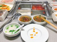 牛油麻辣锅底-海底捞火锅(吾悦广场店)