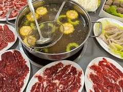 -官塘陈记鱼生·潮汕砂锅粥·牛肉火锅(潮枫路总店)