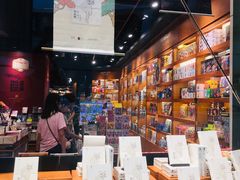 -西西弗书店&矢量咖啡(凯德晶萃广场店)