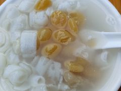 姜薯拼白果-正宗棉湖甜汤春卷店