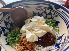 -蜗牛小馆醉乡民谣云南菜(惠新西里店)