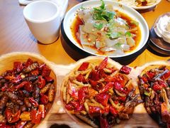 -隔壁老王·家常云南菜(花巷店)