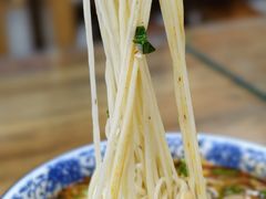 -陇上全荟兰州传统牛肉面(延吉路店)