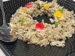 -彩云天云南餐厅