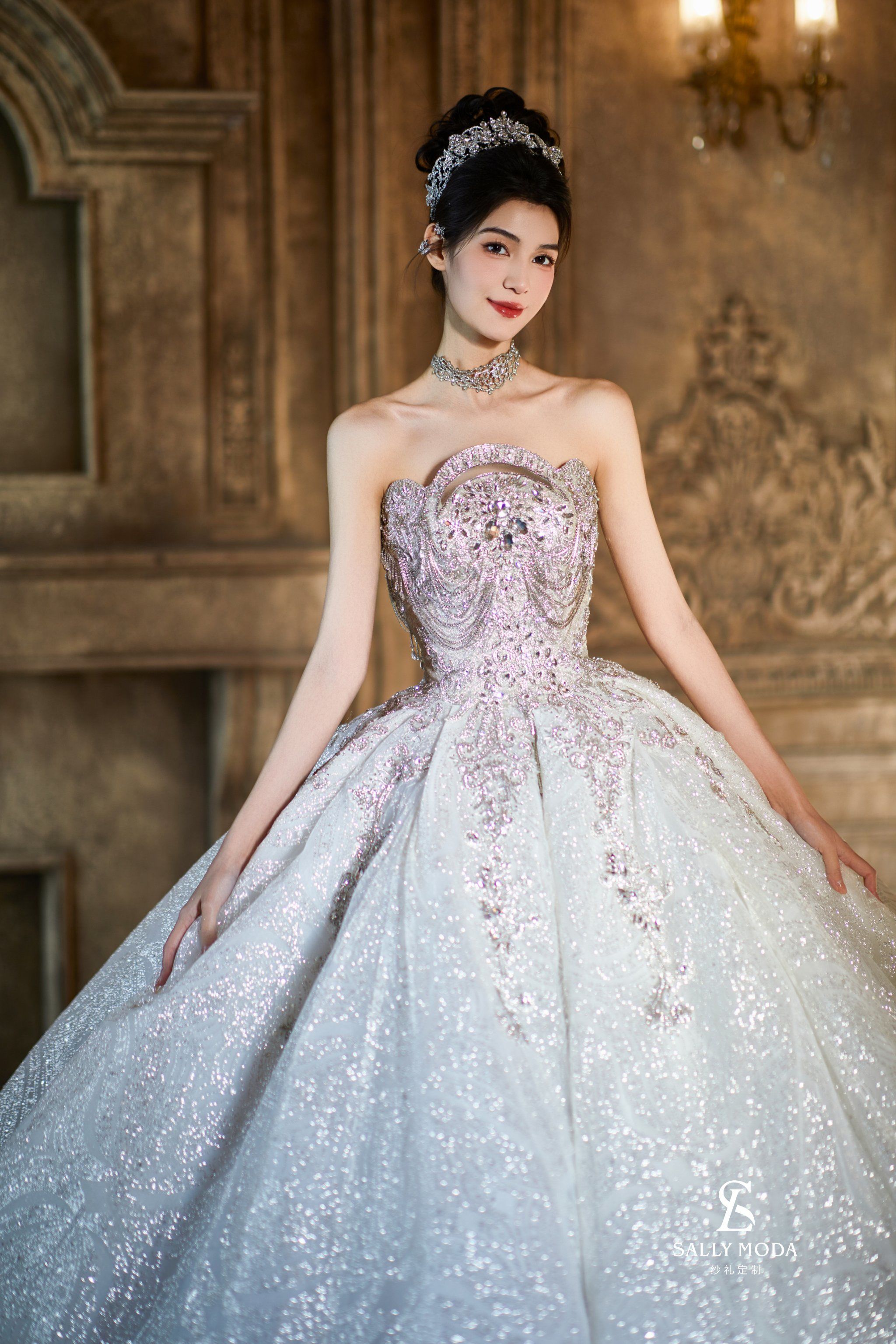 被问爆的抹胸重工婚纱,美到犯规💃