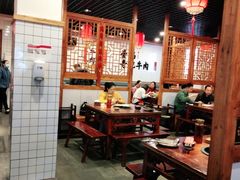 大堂-受气牛肉·耙牛肉火锅(水晶郦城店)