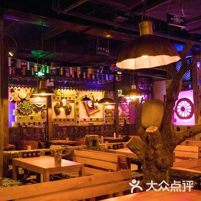 helens(博仕后购物广场店)图片-北京酒吧-大众点评网