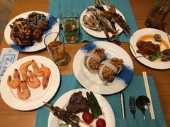 -亚龙湾希尔顿自助餐厅·海鲜·烧烤·沙滩BBQ·现场乐队