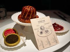 惠灵顿牛排-弦月窗LUNETTE BY AMANDA(复兴路店)