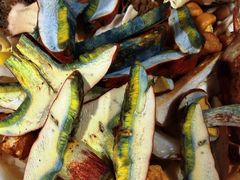 -菌之家·专业纯野生菌火锅·特色炒菌