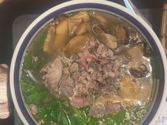 -云阿蛮云南生烫牛肉米线(奉贤路店)