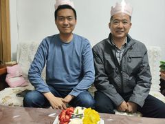 -皇家美孚(山东路家乐福店)