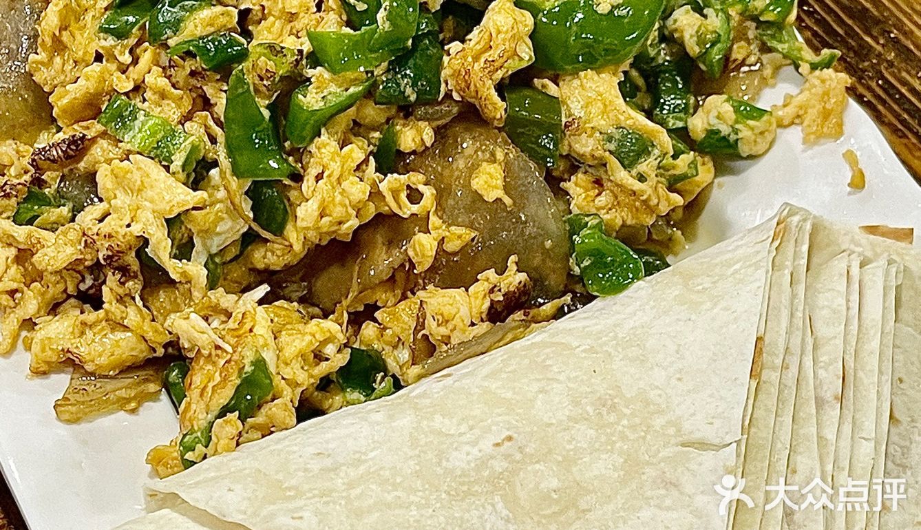 济宁量大实惠的饭馆子!!小鸡泡面🐔简直了!!