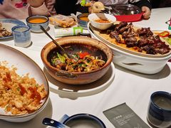 -八府香鸭·啫啫煲(华山路店)