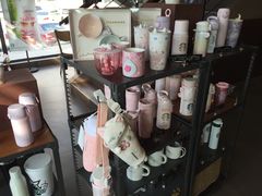 零售区-星巴克(湖州凤凰时代广场店)