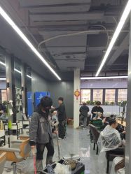 -藤野造型烫发染发