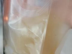 芒果绿茶-CoCo都可(湖滨银泰店B区店)